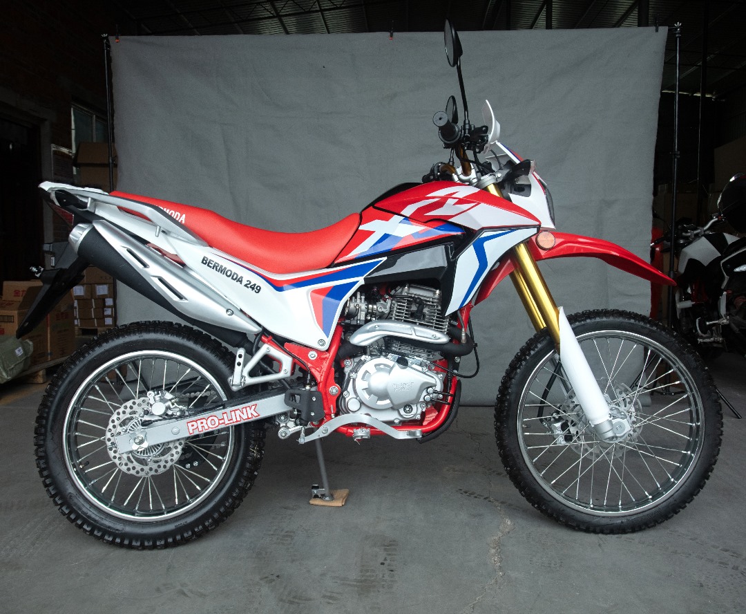 موتور سیکلت تریل برمودا XR 250CC مدل1404 ترمز ABS رادیات روغن