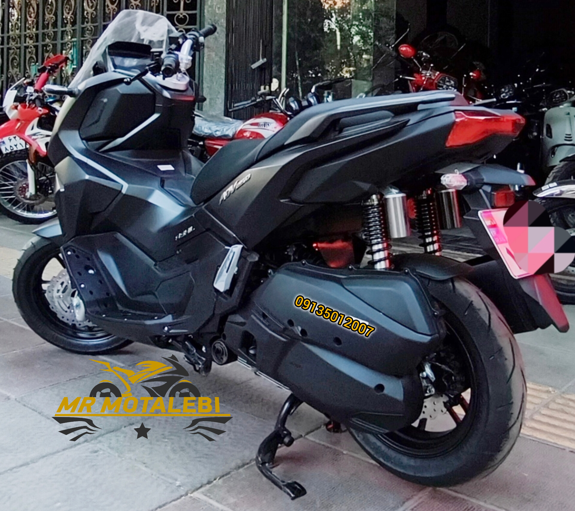 موتور سیکلت آشیل ADV 250مدل 1405 ترمز ABS فول